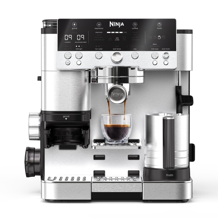 Ninja Luxe Cafe Coffe Machine (ES601UK) or £400 TAX FREE CASH